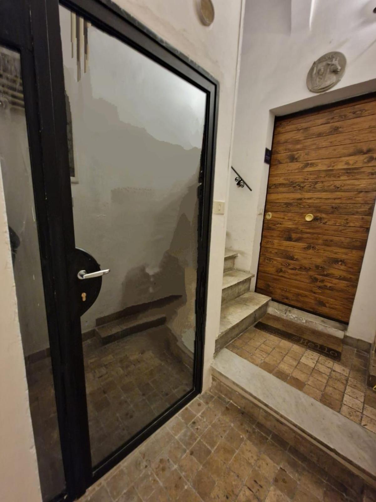 The Love Basement Apartment Rome Exterior photo